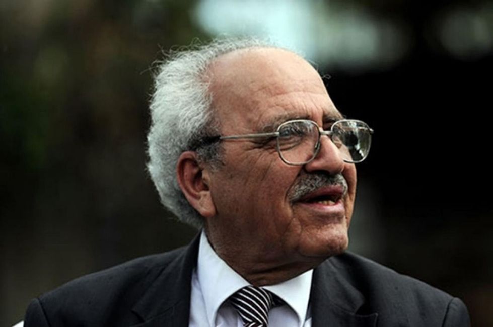 14- Sezai Karakoç_4a32d28e9739da8f45d49fb2ebc0733d.jpg